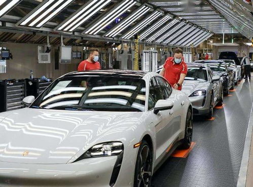 卡宴全新全尺寸超豪華suv來(lái)襲,眼紅邁巴赫gls加價(jià)百萬(wàn)的暴利